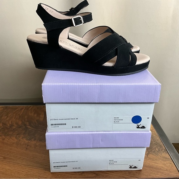 Eric Michael Muse Black Suede Leather Wedge Sandal, New In Box - Picture 6 of 6